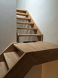 Menuiserie int&eacute;rieure portes et escaliers sur mesure Cr&eacute;a-M